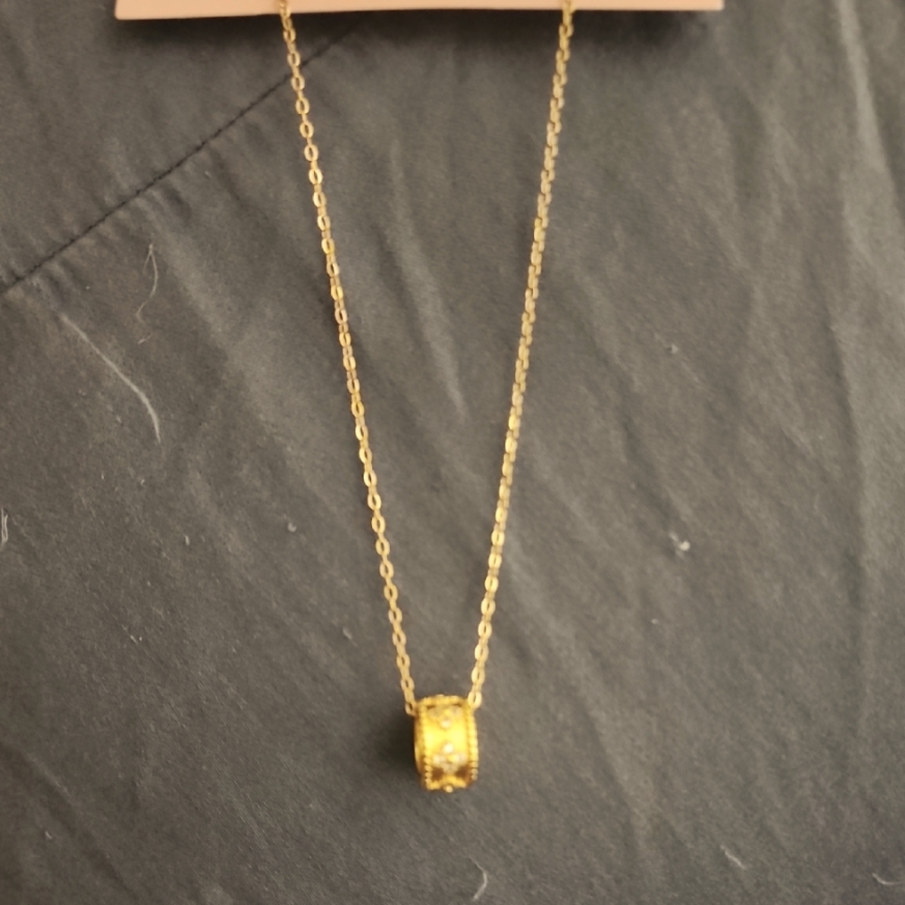 Elegant  Clover Accent Gold Necklace